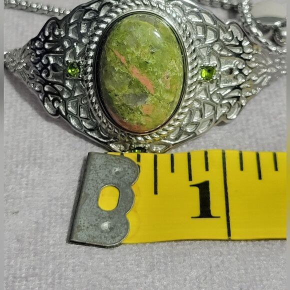 Unakite and Green Austrian Crystal Bracelet - Picture 14 of 16